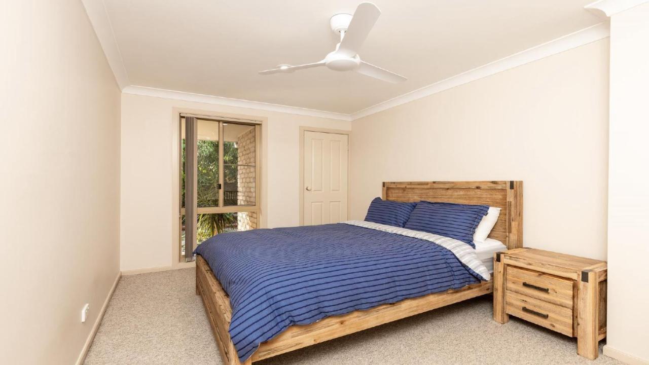 Villa A Mariners Cove Yamba Exterior foto